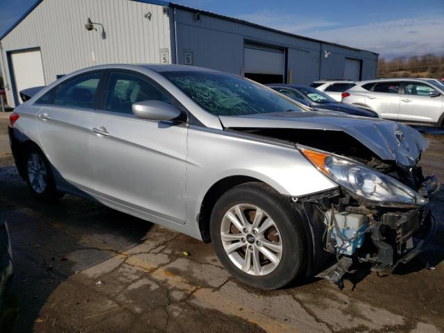 Photo 3 VIN: 5NPEB4ACXDH649474 - HYUNDAI SONATA GLS 