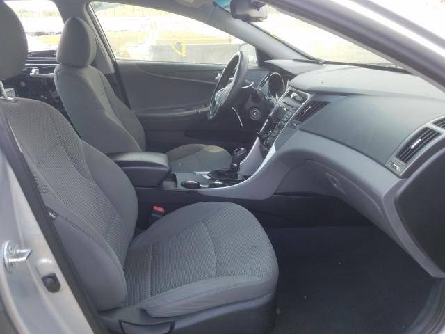 Photo 4 VIN: 5NPEB4ACXDH663228 - HYUNDAI SONATA GLS 