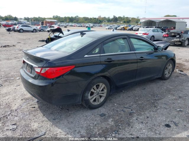 Photo 3 VIN: 5NPEB4ACXDH670275 - HYUNDAI SONATA 