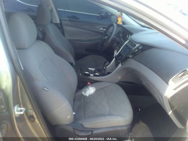 Photo 4 VIN: 5NPEB4ACXDH680627 - HYUNDAI SONATA 