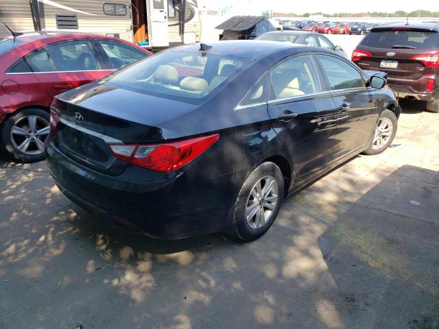 Photo 3 VIN: 5NPEB4ACXDH688940 - HYUNDAI SONATA GLS 