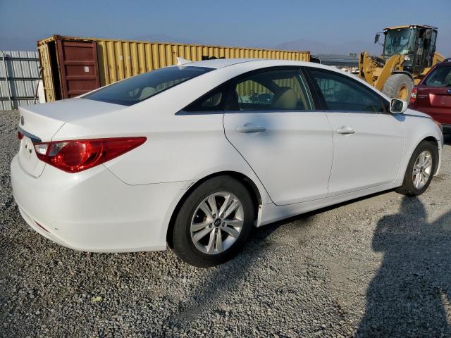 Photo 2 VIN: 5NPEB4ACXDH703095 - HYUNDAI SONATA GLS 