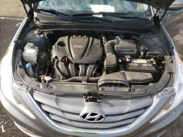 Photo 6 VIN: 5NPEB4ACXDH711777 - HYUNDAI SONATA GLS 