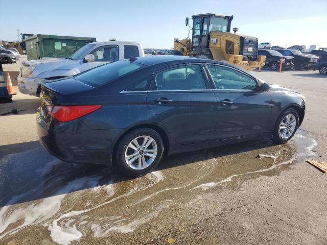 Photo 2 VIN: 5NPEB4ACXDH720074 - HYUNDAI SONATA GLS 