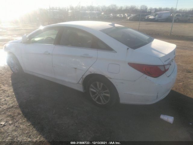 Photo 2 VIN: 5NPEB4ACXDH723475 - HYUNDAI SONATA 