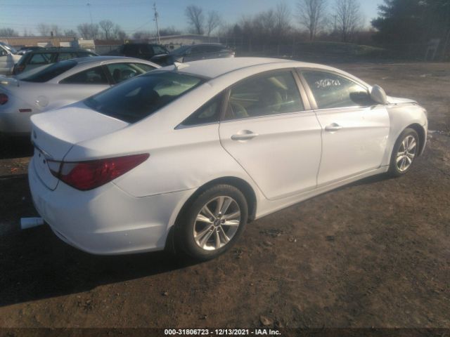 Photo 3 VIN: 5NPEB4ACXDH723475 - HYUNDAI SONATA 