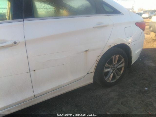 Photo 5 VIN: 5NPEB4ACXDH723475 - HYUNDAI SONATA 