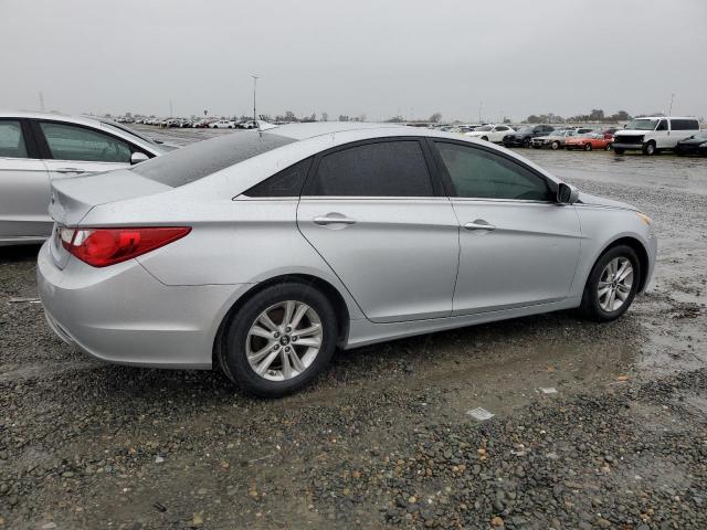 Photo 2 VIN: 5NPEB4ACXDH741586 - HYUNDAI SONATA GLS 