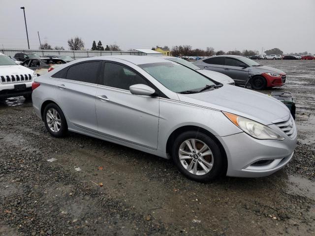 Photo 3 VIN: 5NPEB4ACXDH741586 - HYUNDAI SONATA GLS 