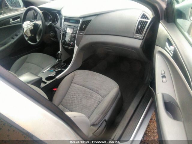 Photo 4 VIN: 5NPEB4ACXDH747324 - HYUNDAI SONATA 