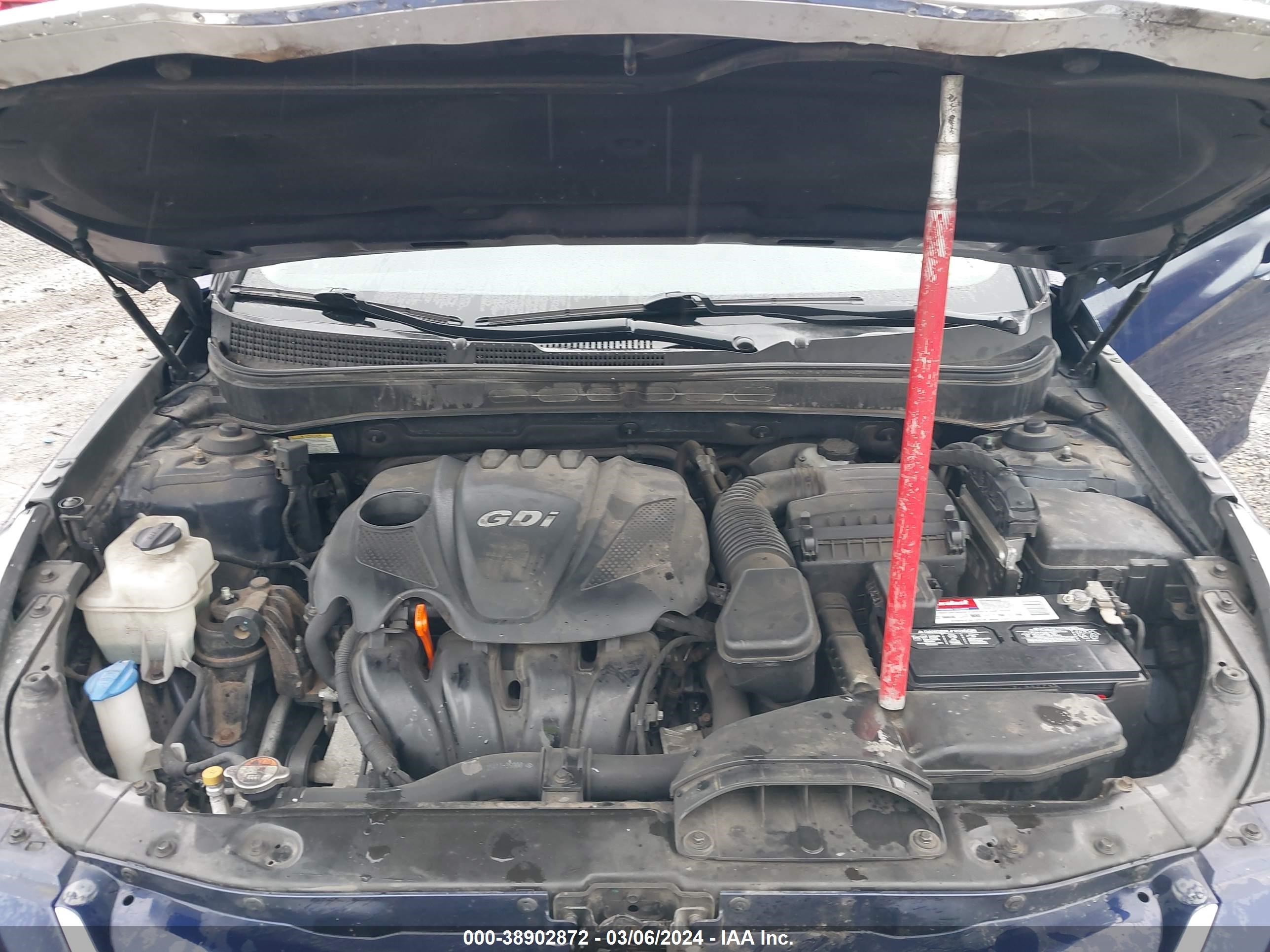 Photo 9 VIN: 5NPEB4ACXDH748635 - HYUNDAI SONATA 