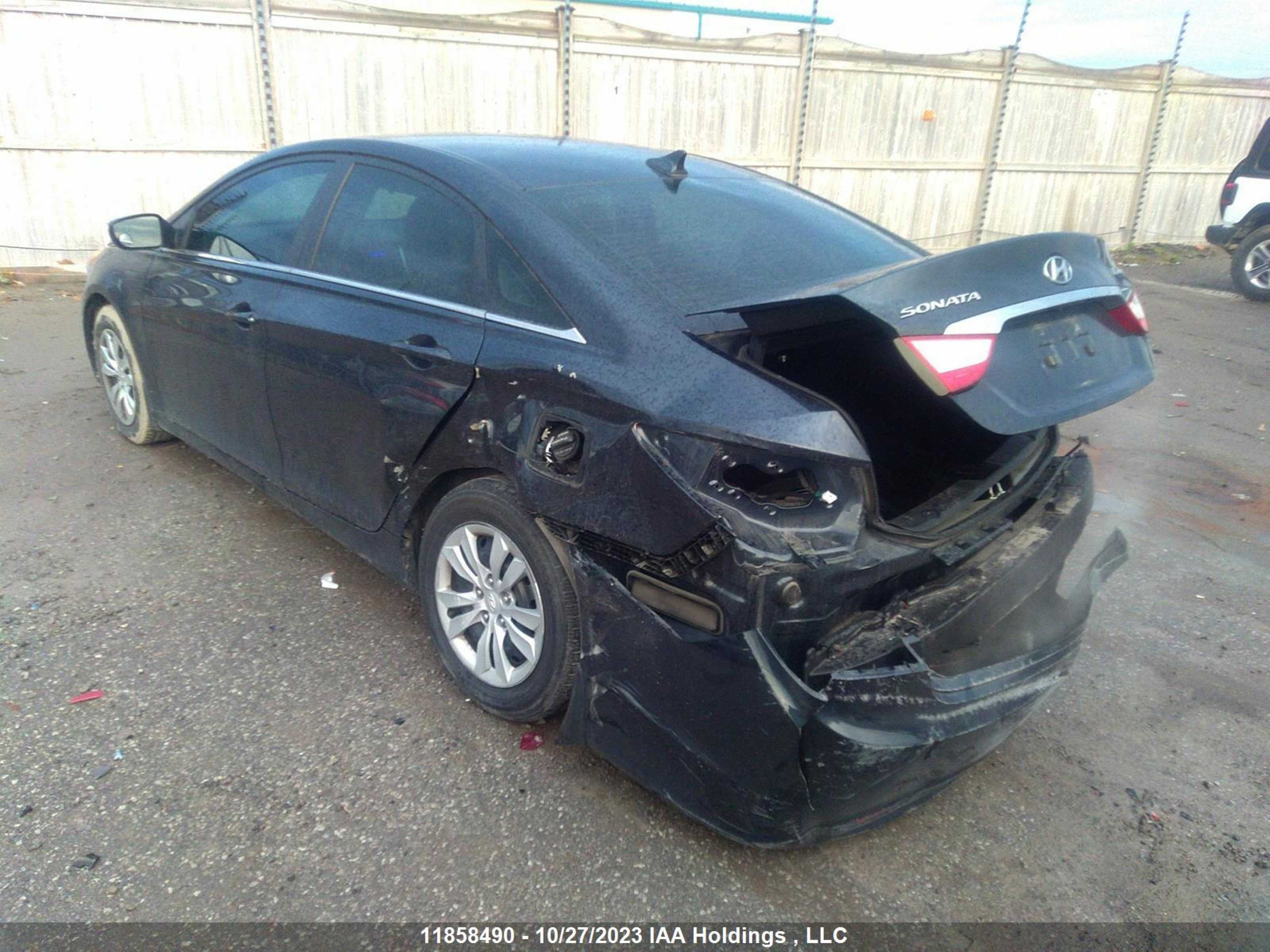 Photo 2 VIN: 5NPEB4ACXDH750563 - HYUNDAI SONATA 