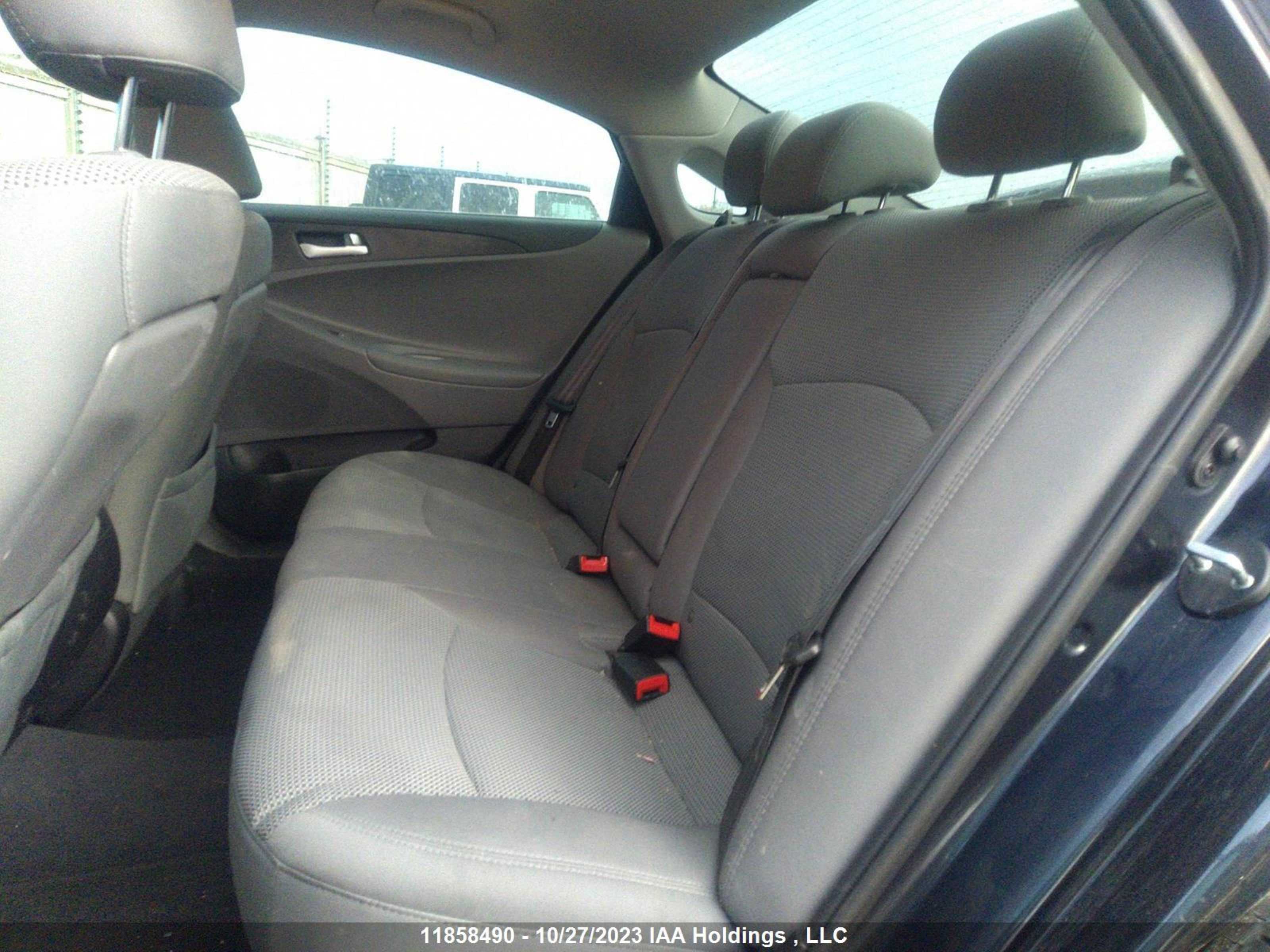 Photo 7 VIN: 5NPEB4ACXDH750563 - HYUNDAI SONATA 