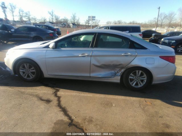 Photo 5 VIN: 5NPEB4ACXDH751504 - HYUNDAI SONATA 