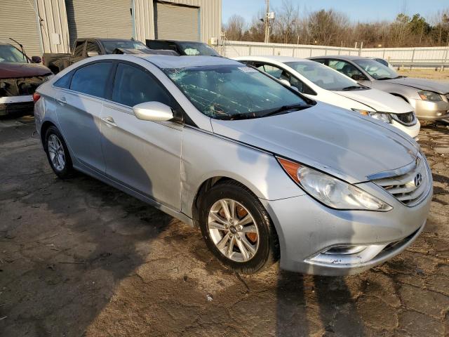 Photo 3 VIN: 5NPEB4ACXDH753026 - HYUNDAI SONATA 