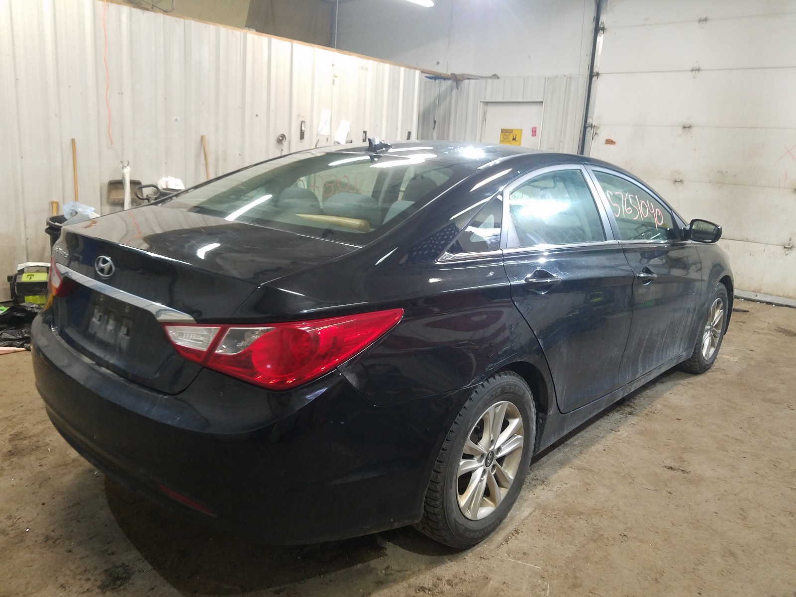 Photo 3 VIN: 5NPEB4ACXDH757805 - HYUNDAI SONATA GLS 