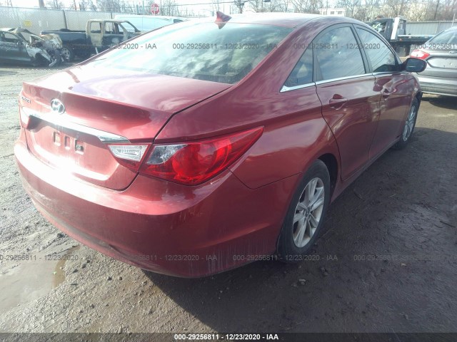 Photo 3 VIN: 5NPEB4ACXDH764446 - HYUNDAI SONATA 