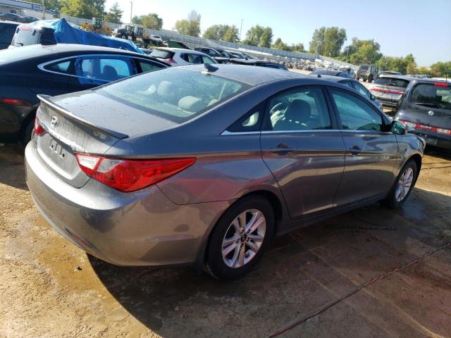 Photo 2 VIN: 5NPEB4ACXDH768559 - HYUNDAI SONATA 