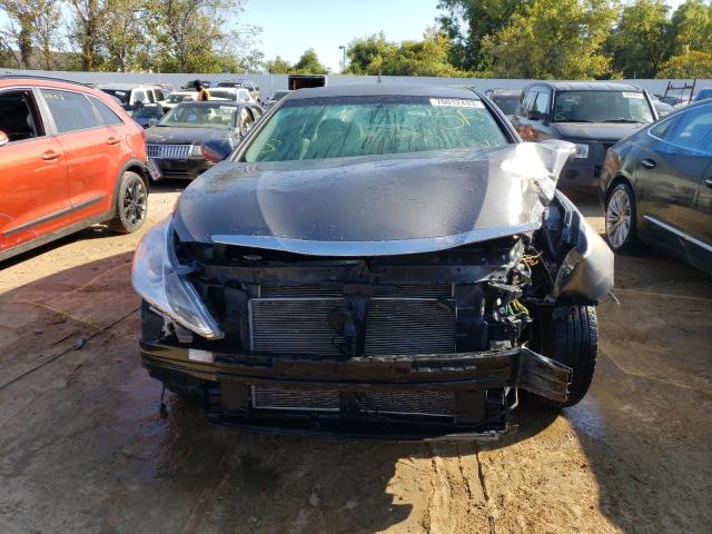 Photo 4 VIN: 5NPEB4ACXDH768559 - HYUNDAI SONATA 