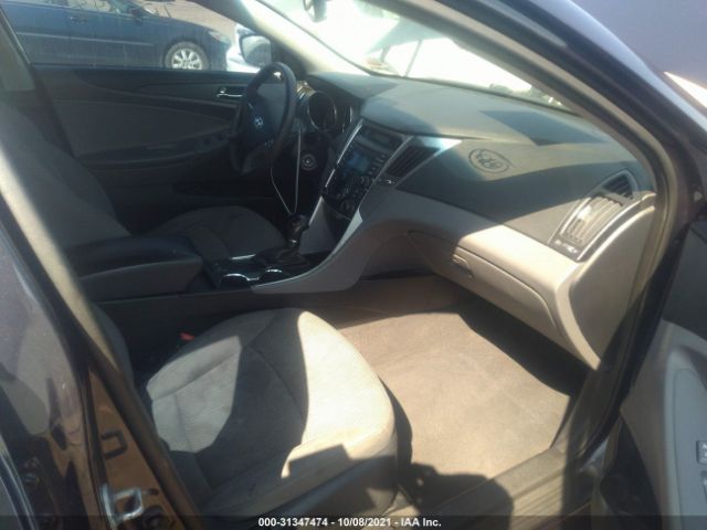 Photo 4 VIN: 5NPEB4ACXDH773583 - HYUNDAI SONATA 