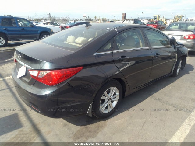 Photo 3 VIN: 5NPEB4ACXDH774510 - HYUNDAI SONATA 