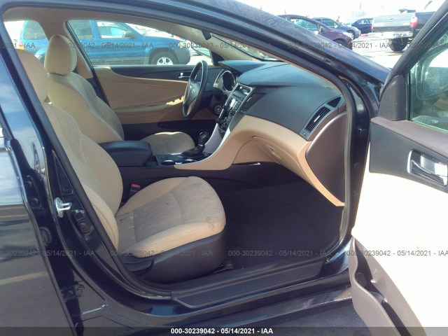 Photo 4 VIN: 5NPEB4ACXDH774510 - HYUNDAI SONATA 