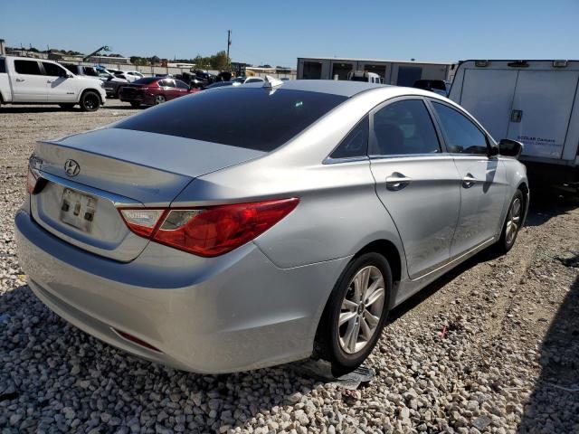 Photo 3 VIN: 5NPEB4ACXDH780310 - HYUNDAI SONATA GLS 