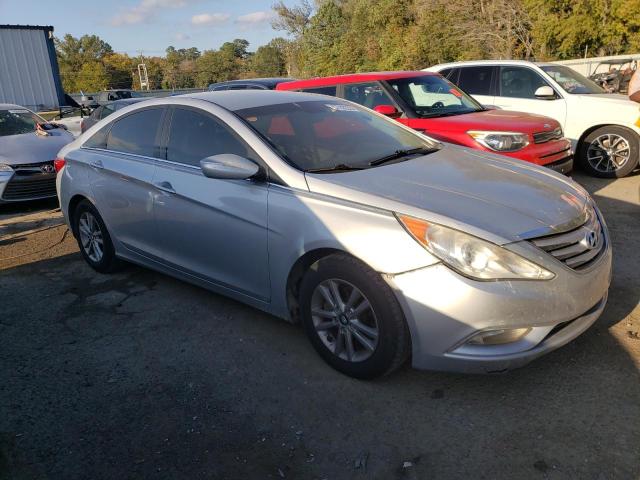 Photo 3 VIN: 5NPEB4ACXDH782638 - HYUNDAI SONATA 