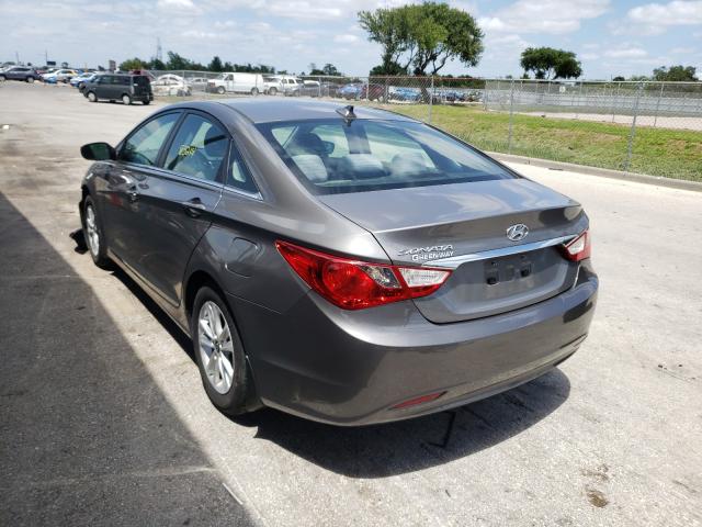 Photo 2 VIN: 5NPEB4ACXDH784096 - HYUNDAI SONATA GLS 