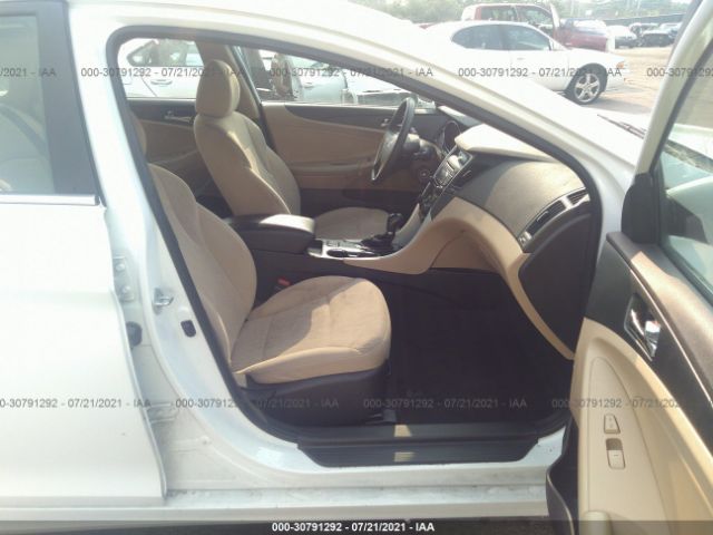 Photo 4 VIN: 5NPEB4ACXDH784129 - HYUNDAI SONATA 