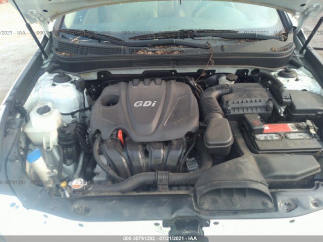 Photo 9 VIN: 5NPEB4ACXDH784129 - HYUNDAI SONATA 