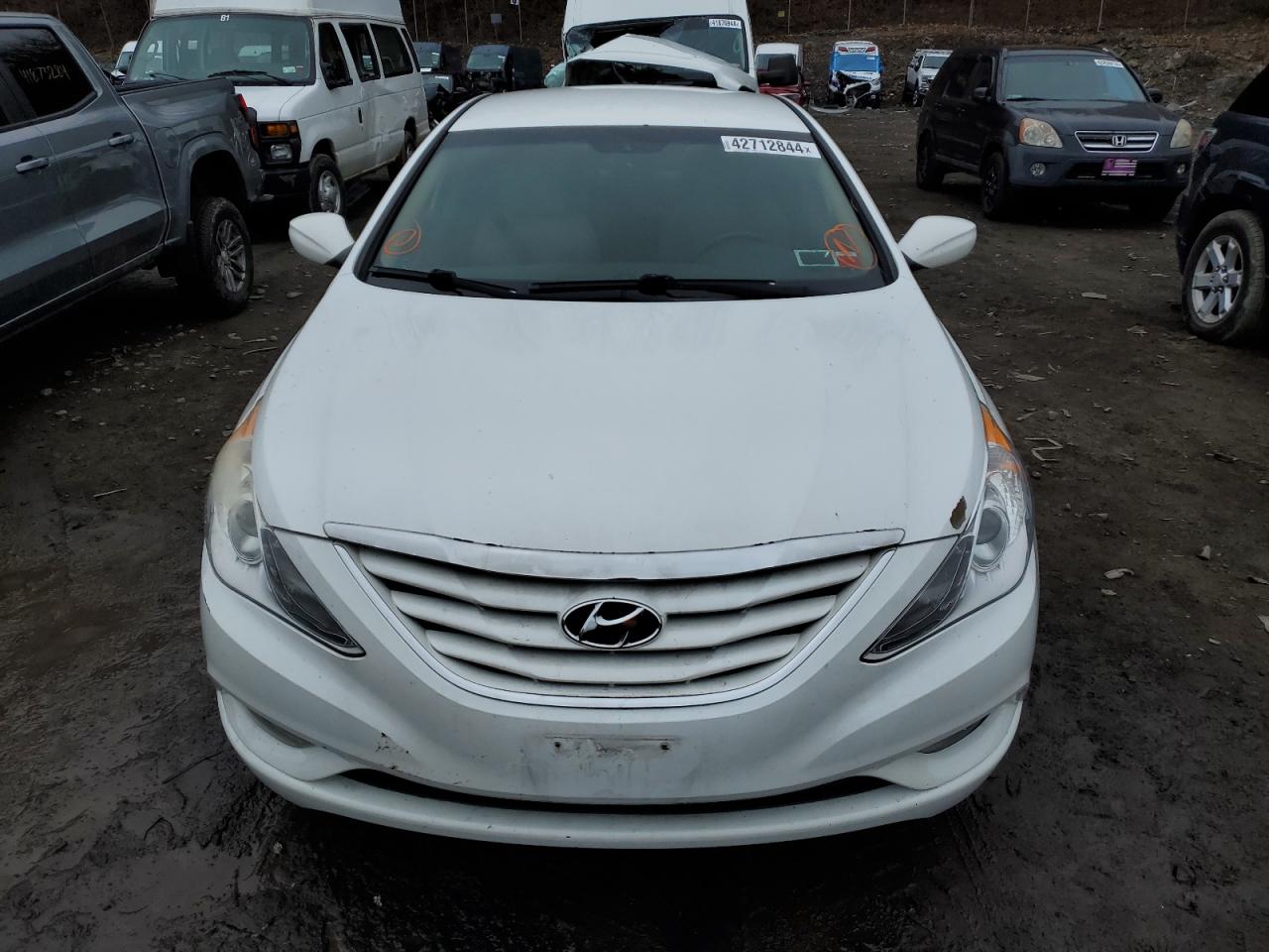 Photo 4 VIN: 5NPEB4ACXDH786513 - HYUNDAI SONATA 