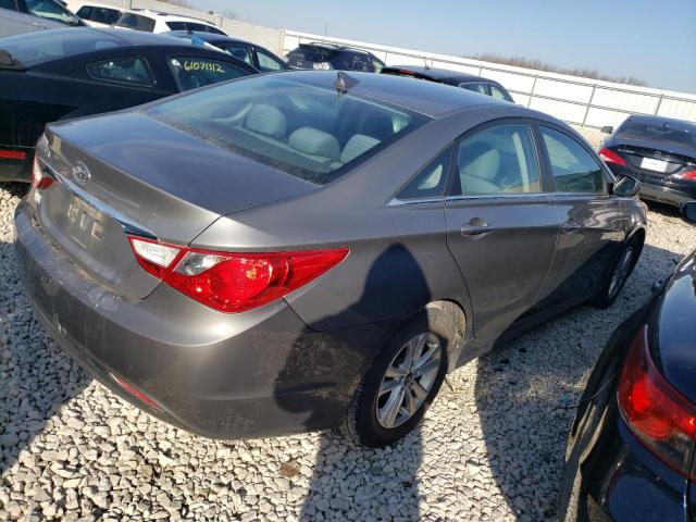 Photo 2 VIN: 5NPEB4ACXDH793624 - HYUNDAI SONATA GLS 