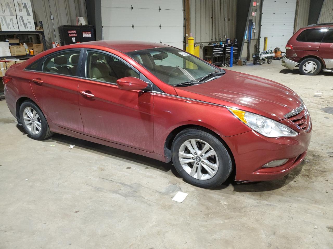 Photo 3 VIN: 5NPEB4ACXDH795731 - HYUNDAI SONATA 