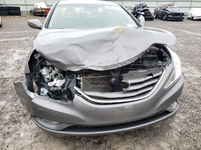 Photo 8 VIN: 5NPEB4ACXDH796622 - HYUNDAI SONATA GLS 