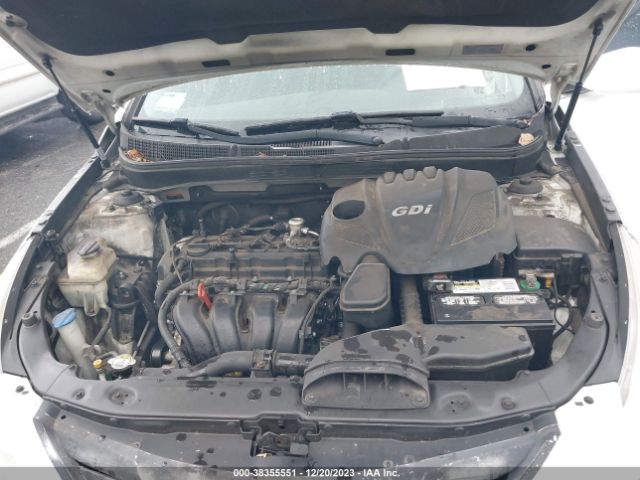 Photo 9 VIN: 5NPEB4ACXEH812819 - HYUNDAI SONATA 