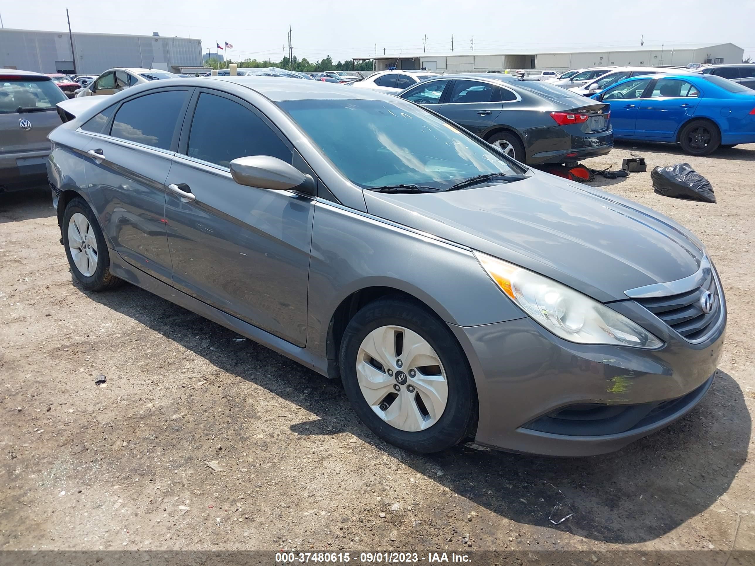 Photo 0 VIN: 5NPEB4ACXEH823156 - HYUNDAI SONATA 