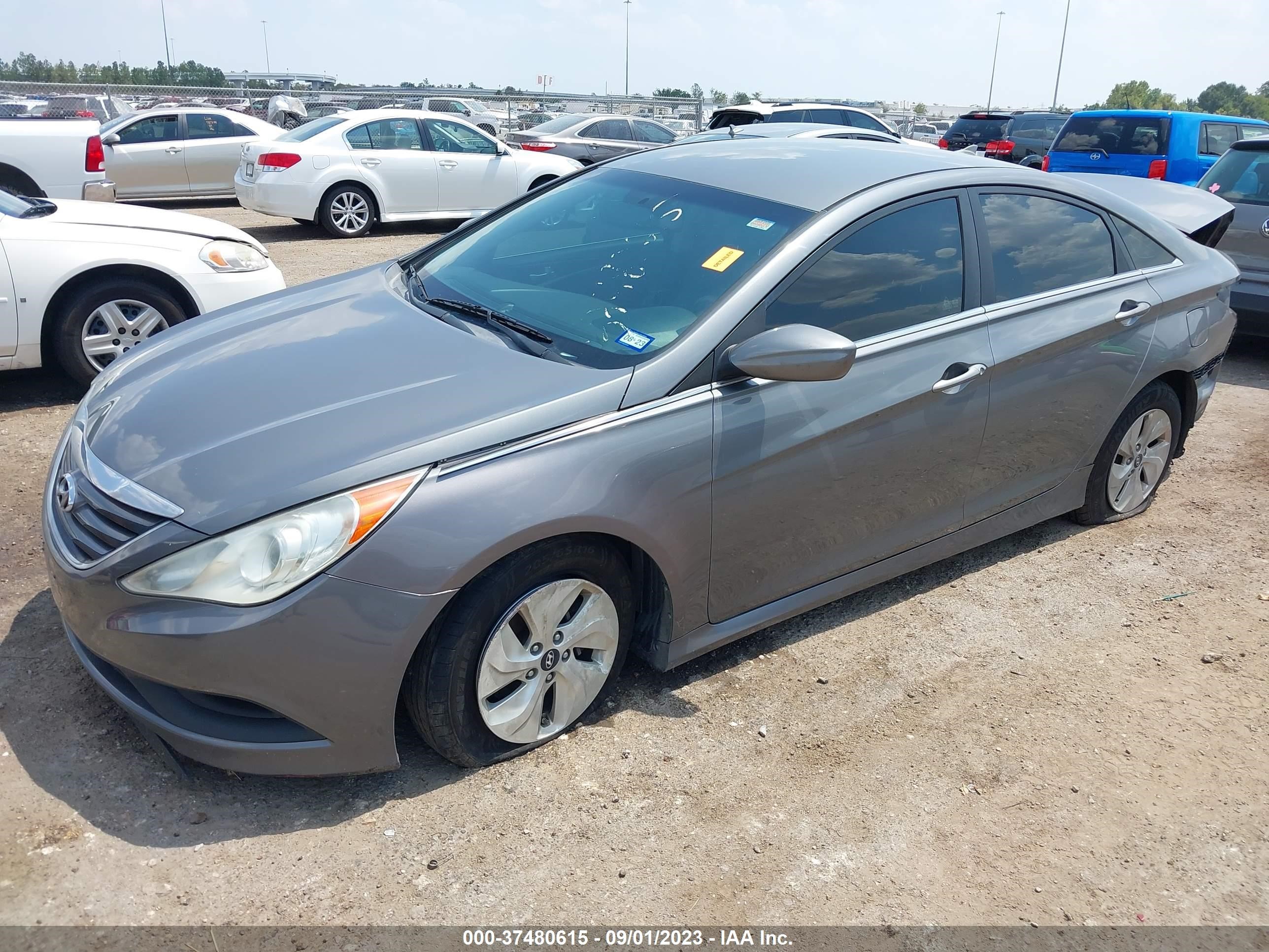 Photo 1 VIN: 5NPEB4ACXEH823156 - HYUNDAI SONATA 