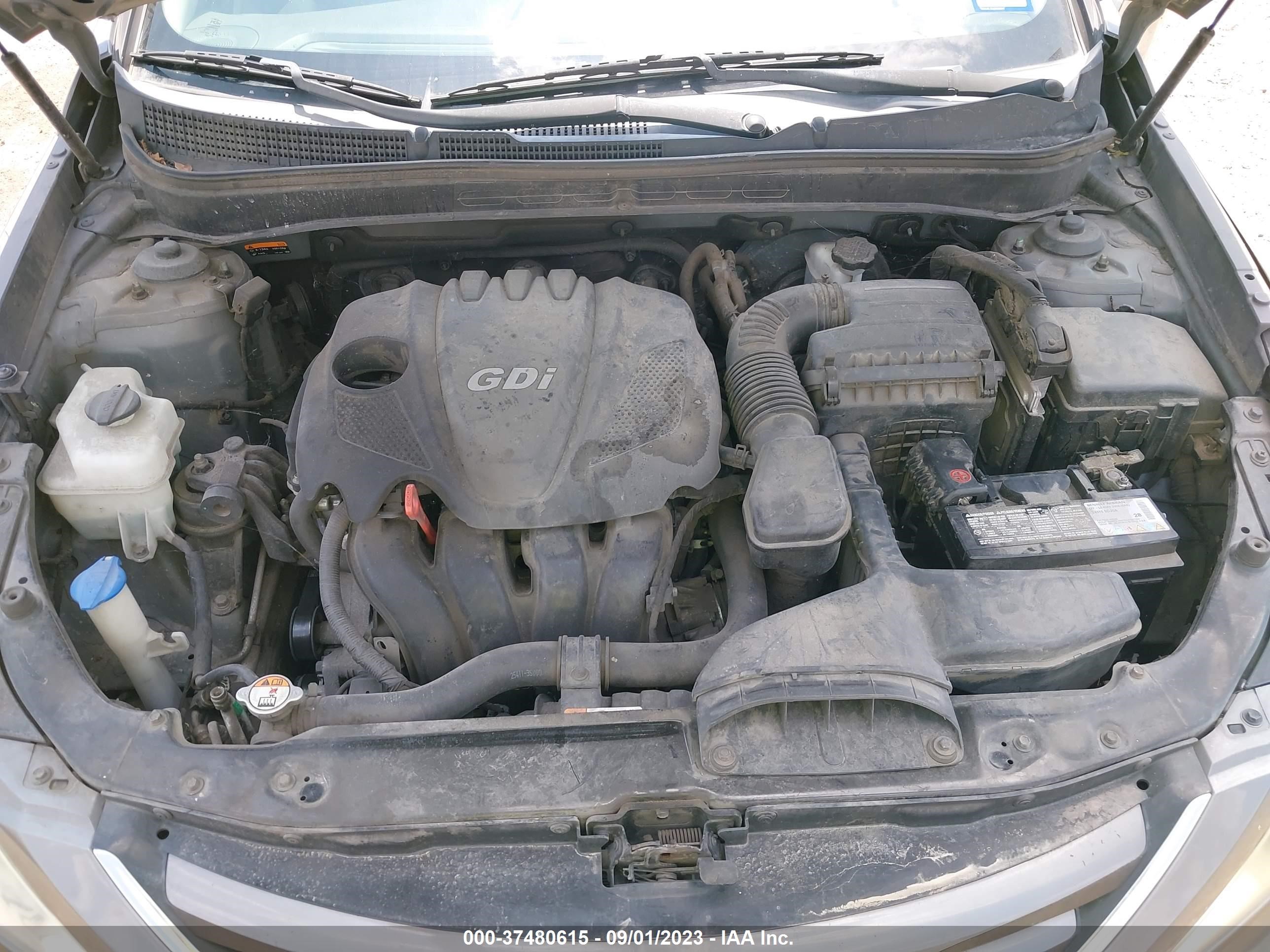 Photo 9 VIN: 5NPEB4ACXEH823156 - HYUNDAI SONATA 