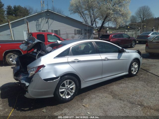 Photo 3 VIN: 5NPEB4ACXEH832083 - HYUNDAI SONATA 