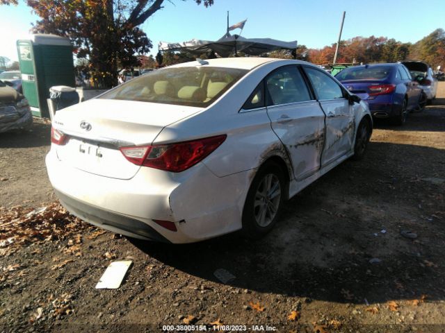 Photo 3 VIN: 5NPEB4ACXEH834643 - HYUNDAI SONATA 