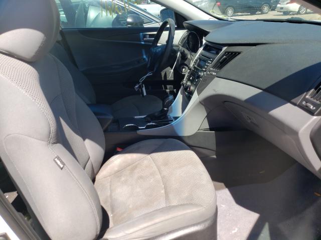 Photo 4 VIN: 5NPEB4ACXEH846002 - HYUNDAI SONATA GLS 