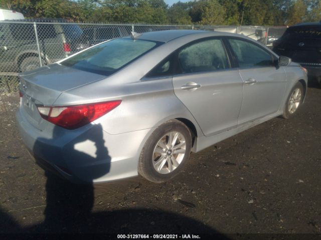 Photo 3 VIN: 5NPEB4ACXEH853788 - HYUNDAI SONATA 