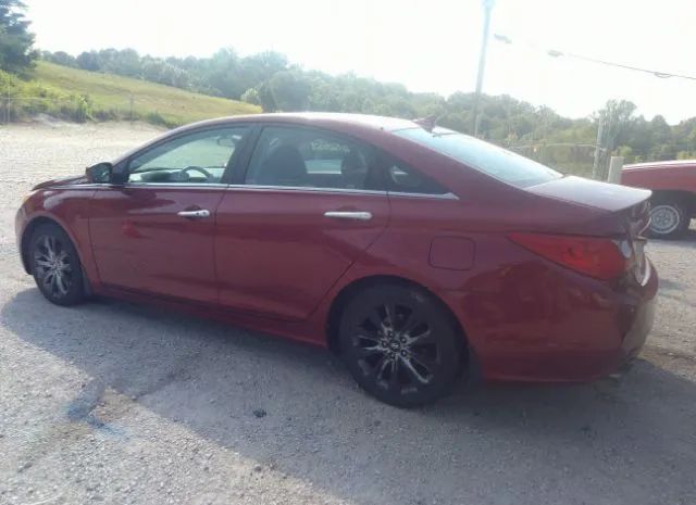 Photo 2 VIN: 5NPEC4AB0BH315911 - HYUNDAI SONATA 