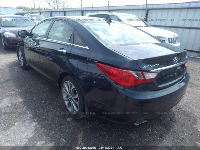 Photo 2 VIN: 5NPEC4AB0CH369498 - HYUNDAI SONATA 