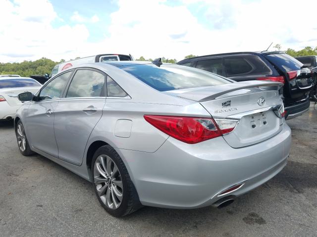 Photo 2 VIN: 5NPEC4AB0CH410213 - HYUNDAI SONATA SE 