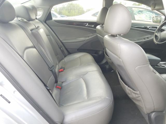 Photo 5 VIN: 5NPEC4AB0CH410213 - HYUNDAI SONATA SE 