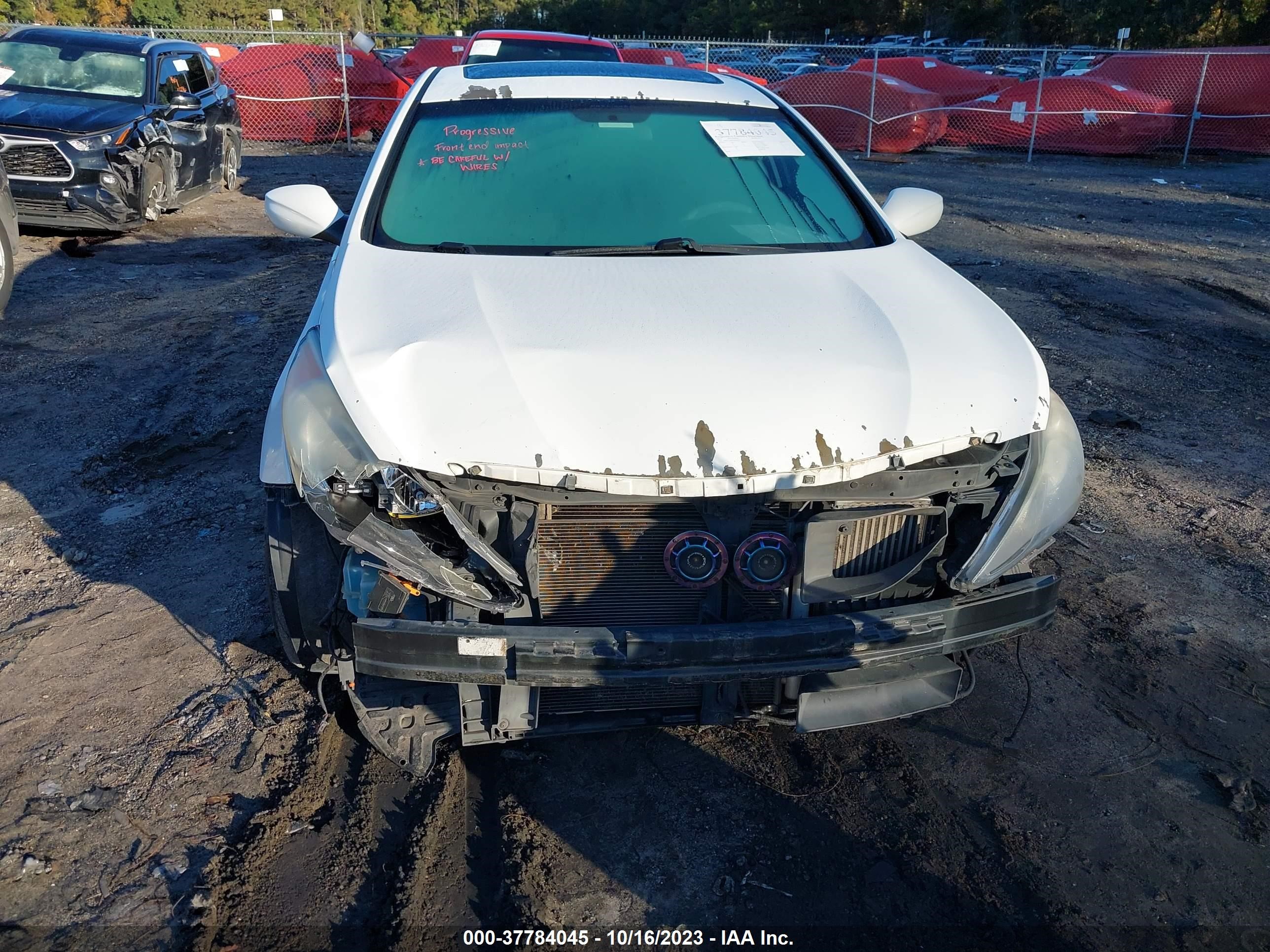 Photo 5 VIN: 5NPEC4AB0CH423057 - HYUNDAI SONATA 