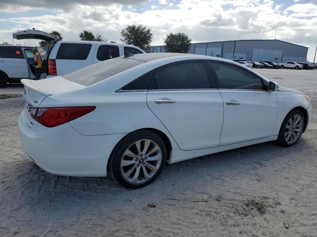 Photo 2 VIN: 5NPEC4AB0CH428212 - HYUNDAI SONATA SE 