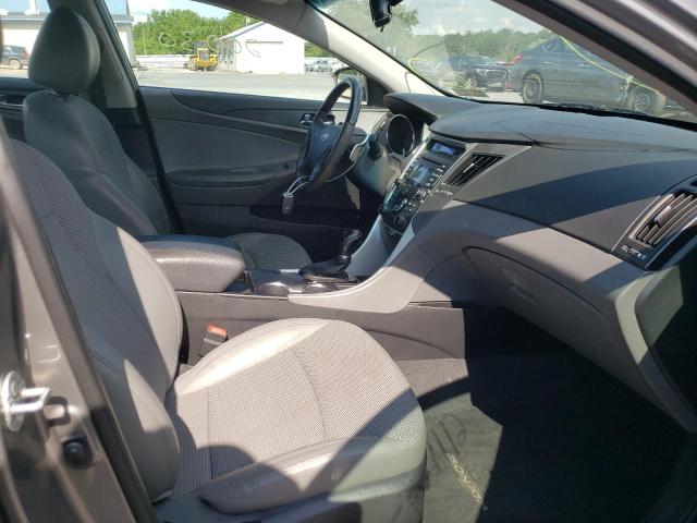 Photo 4 VIN: 5NPEC4AB0CH437198 - HYUNDAI SONATA SE 